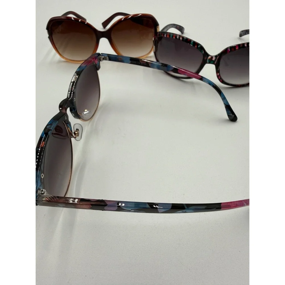 Unbranded Sunglasses Bundle Women OS Multicolor Good Casual Fashion 3 Pairs